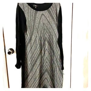 Black/White Sweater Dress